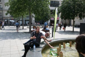 aperçu spectateurs de la fontaine